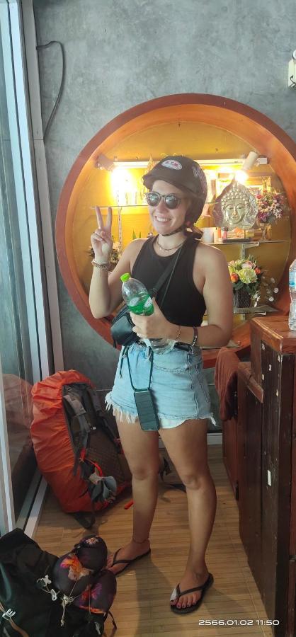 Phangan Barsay Hostel Тонгсала Екстериор снимка