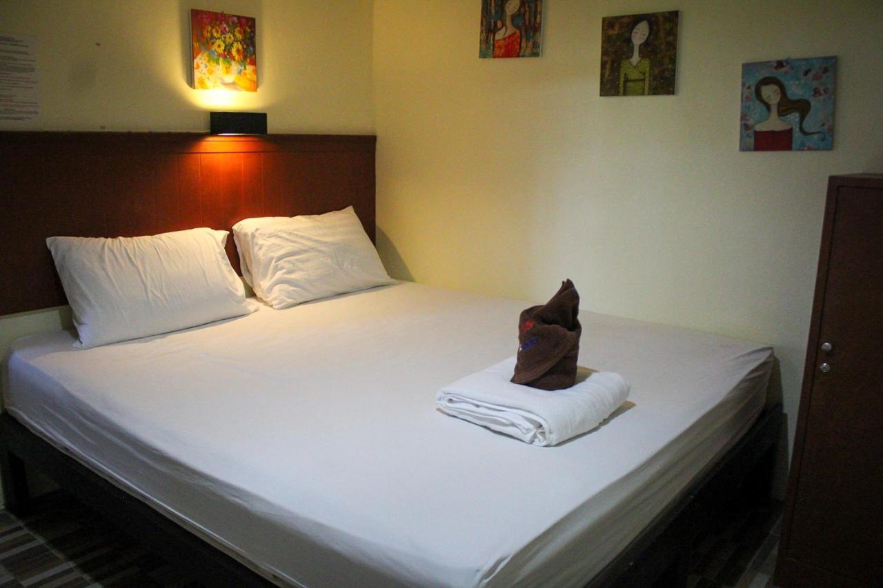 Phangan Barsay Hostel Тонгсала Екстериор снимка